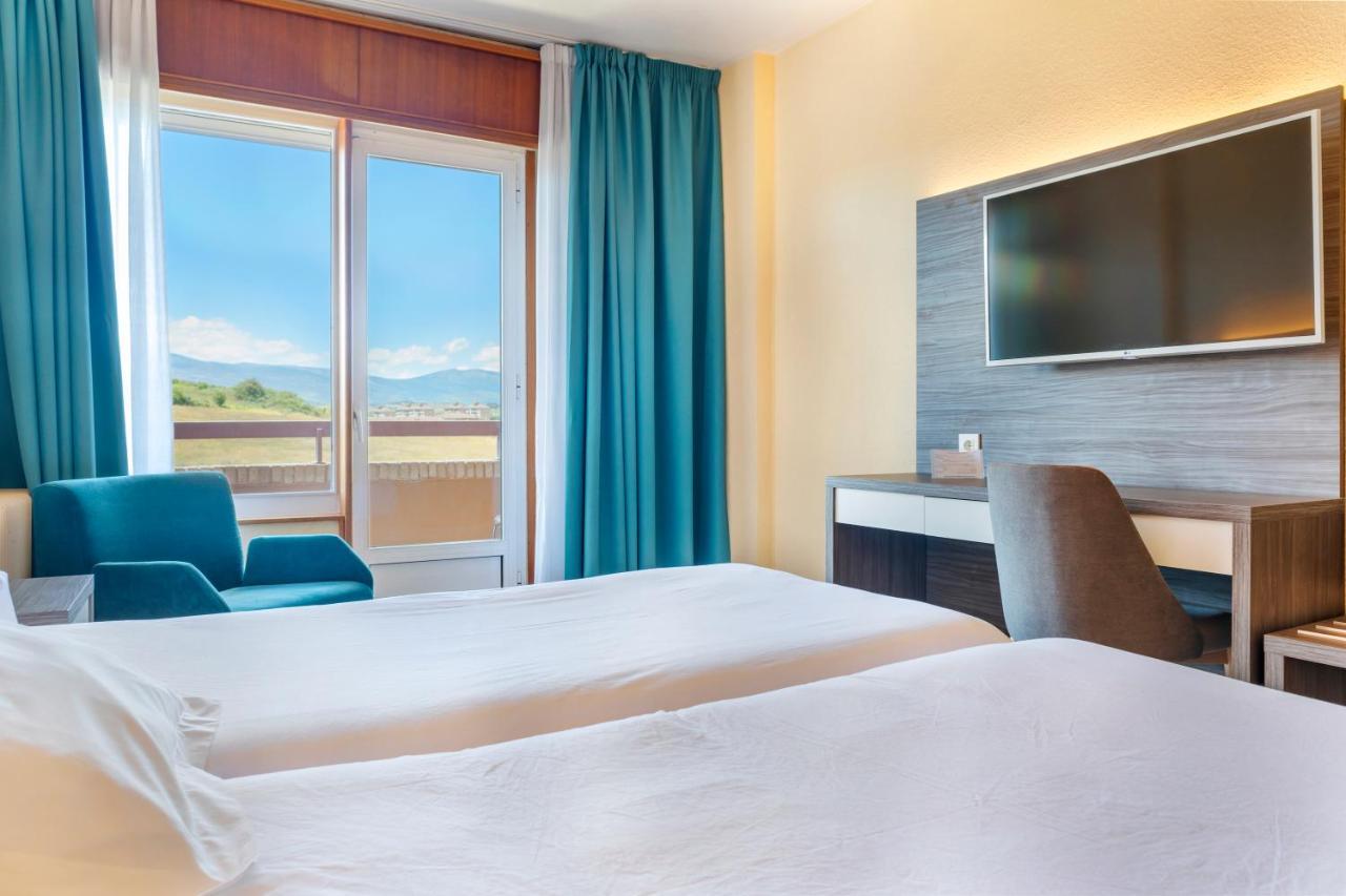 Hotel Vejo Reinosa Εξωτερικό φωτογραφία