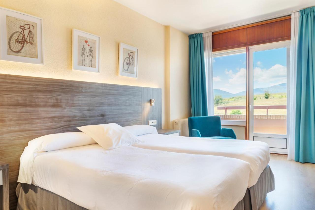 Hotel Vejo Reinosa Εξωτερικό φωτογραφία