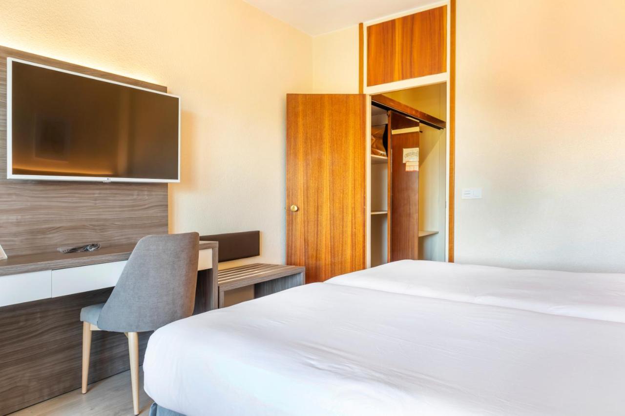 Hotel Vejo Reinosa Εξωτερικό φωτογραφία