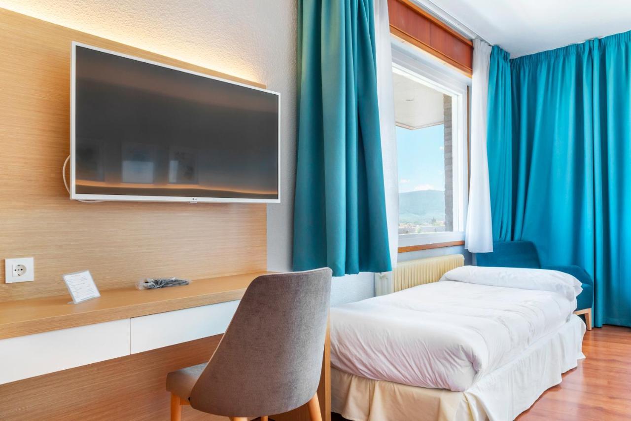 Hotel Vejo Reinosa Εξωτερικό φωτογραφία