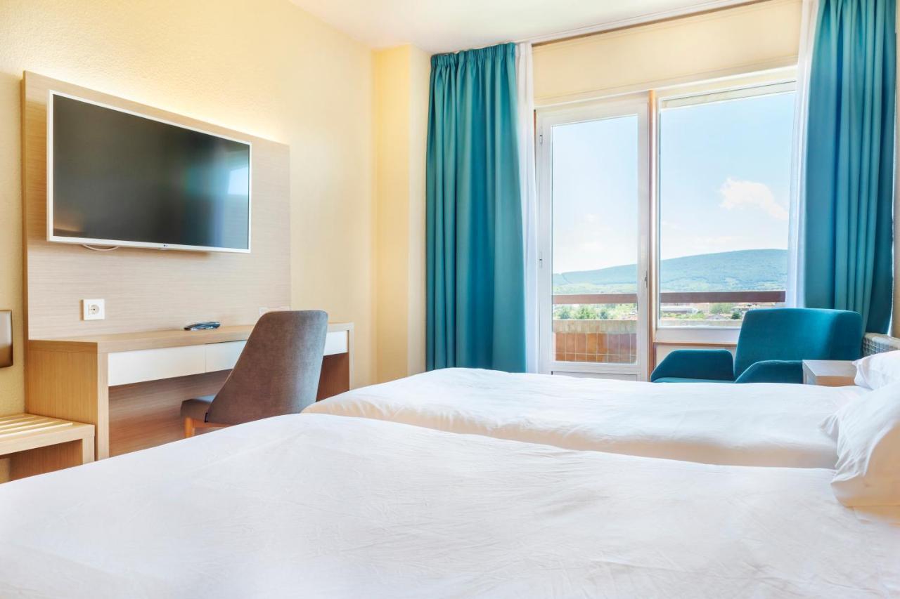 Hotel Vejo Reinosa Εξωτερικό φωτογραφία